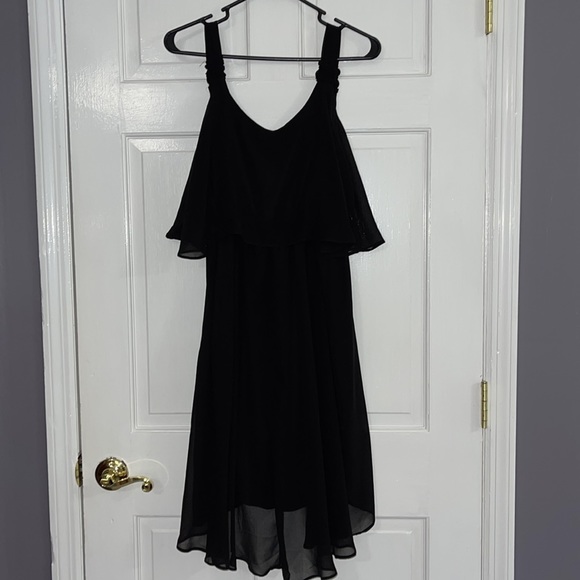 Womens black beach high/low dress/sundress size large with polyester lining. - Picture 6 of 7